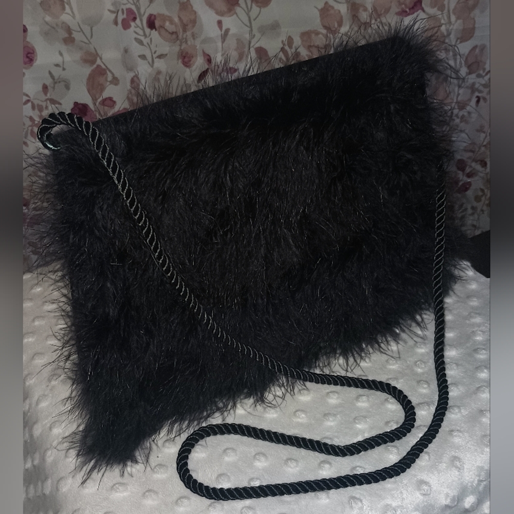 Boa Feather Purse